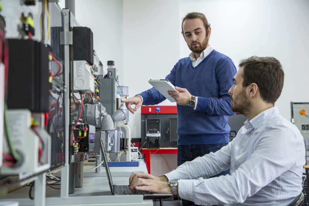 Students working in laboratory of renewable energy.